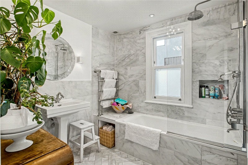 Mortimer Road, London, NW10