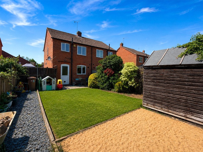 Falcon Way, Sleaford, Lincolnshire, NG34