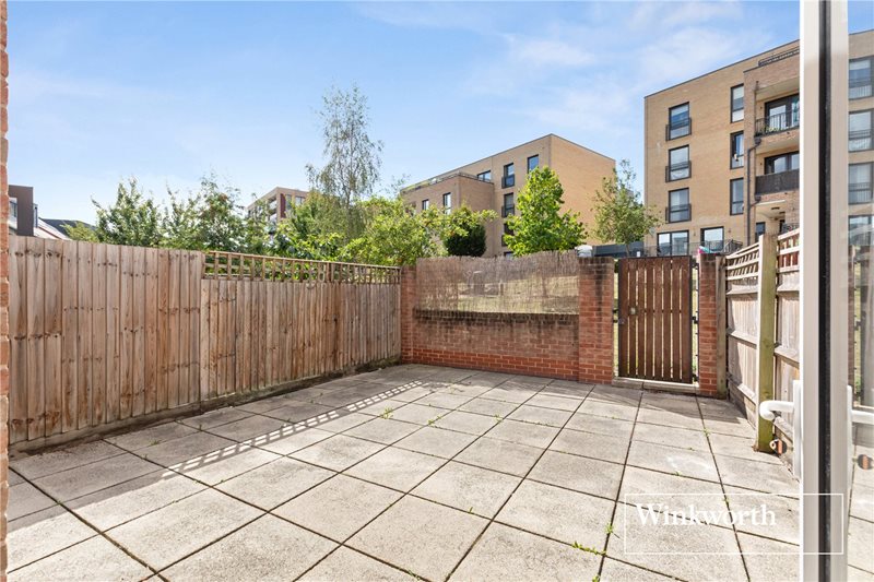 Ruskin Parade, Edgware, HA8