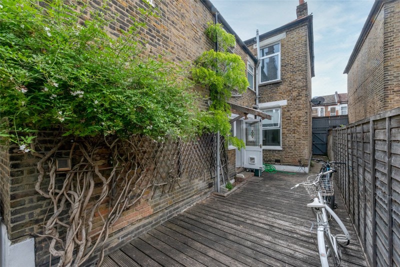 Burrows Road, London, NW10