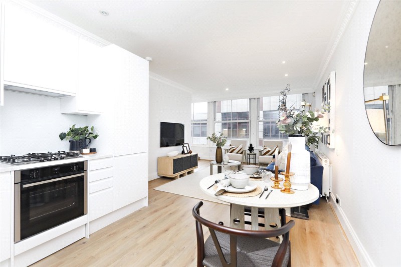 Farringdon Road, Clerkenwell, London, EC1M