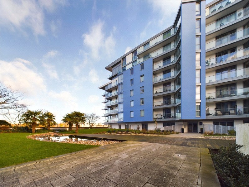 Eastfields Avenue, London, SW18