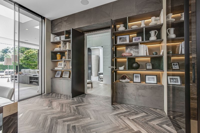 Castelnau, Barnes, London, SW13