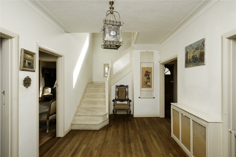 Dallas Road, London, United Kingdom, W5