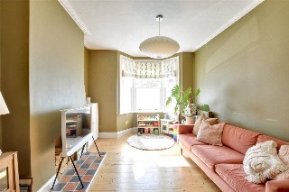 Leahurst Road, Hither Green, London, SE13