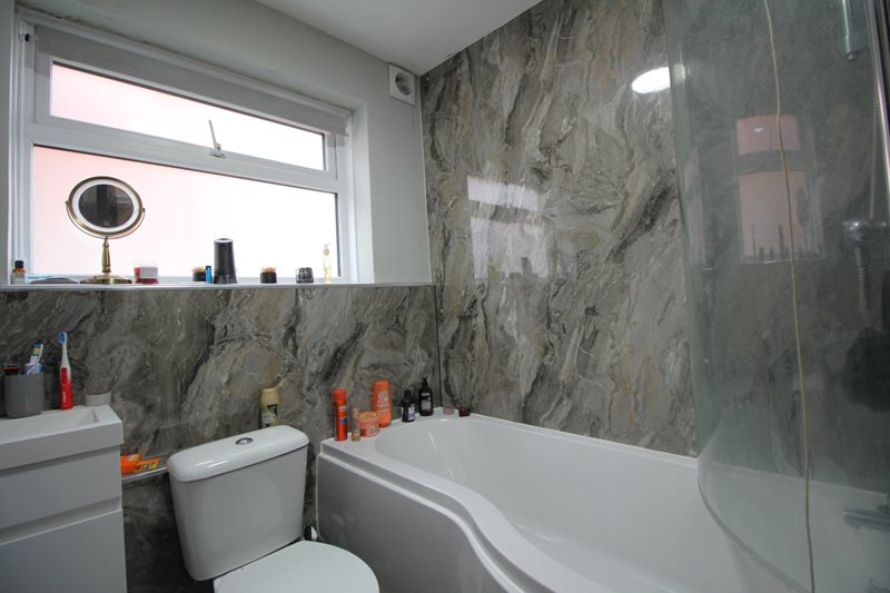 Broad Oak Way, Cheltenham, Gloucestershire, GL51