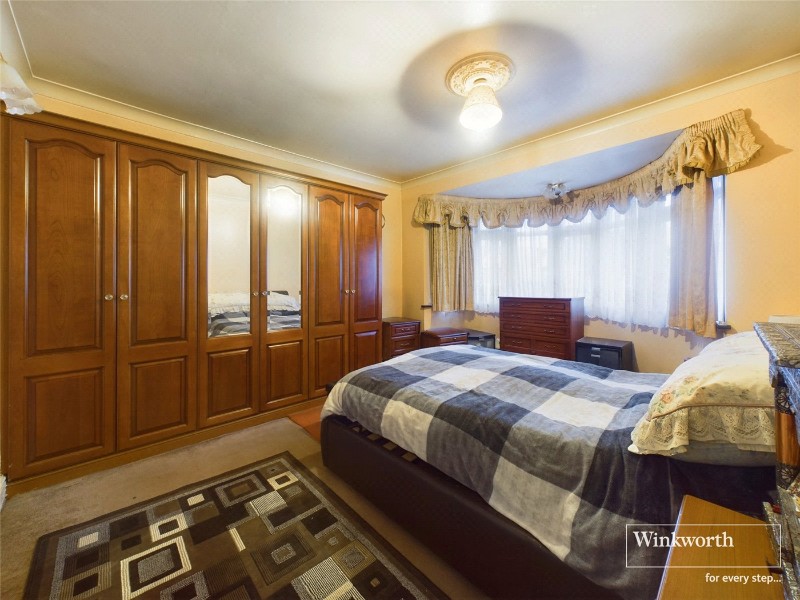 Ridge Close, Hendon, London, NW4