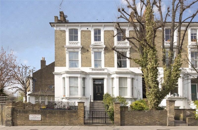 Cambridge Gardens, London, W10