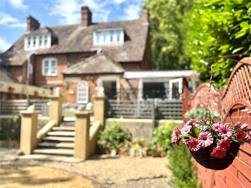 London Road, Salisbury, Wiltshire, SP1