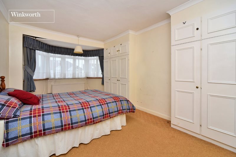 Fairford Gardens, Worcester Park, Surrey, KT4