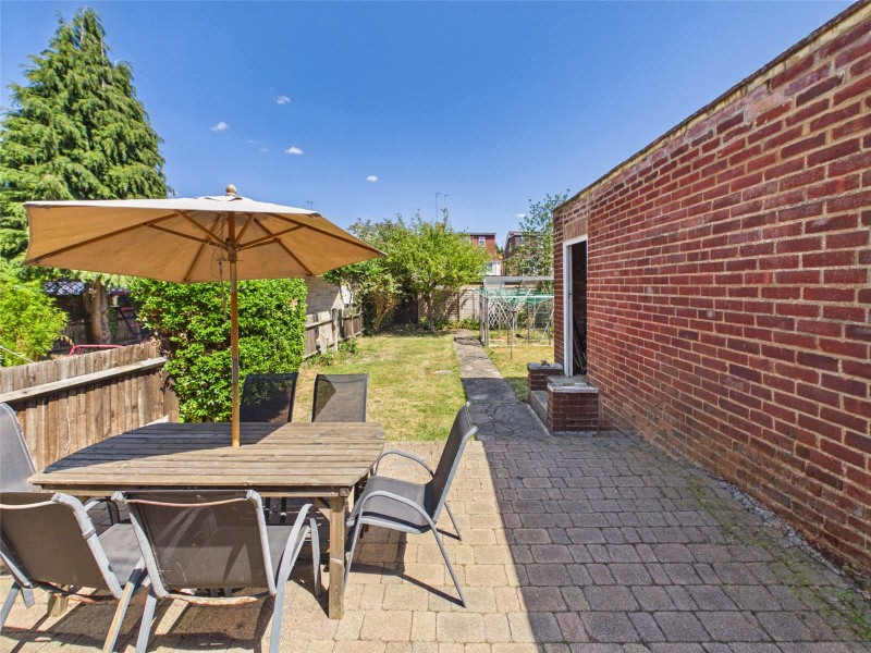 St. Georges Avenue, Kingsbury, London, NW9