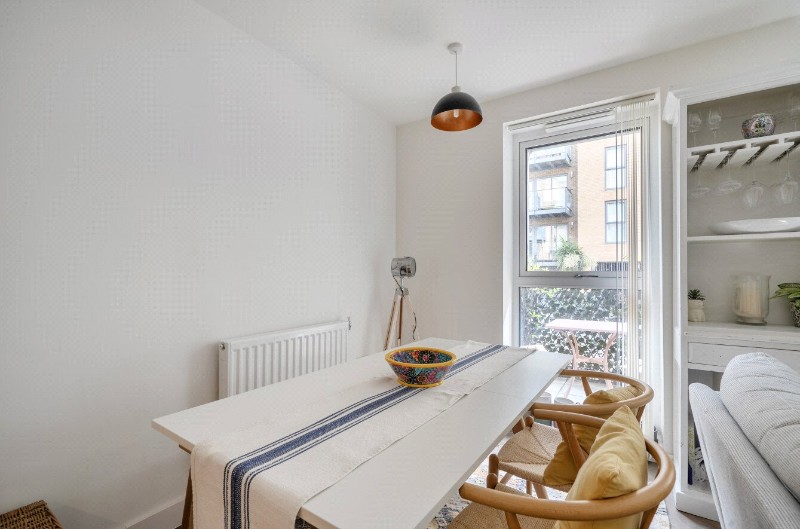 Apple Yard, London, SE20