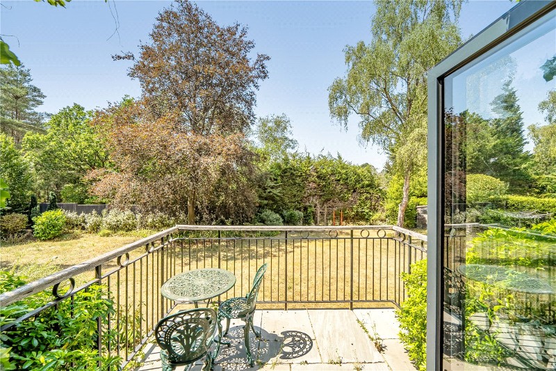 Sandy Lane, Rushmoor, Farnham, Surrey, GU10
