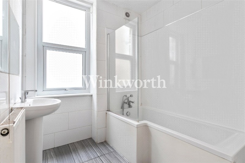 Palmerston Crescent, London, N13