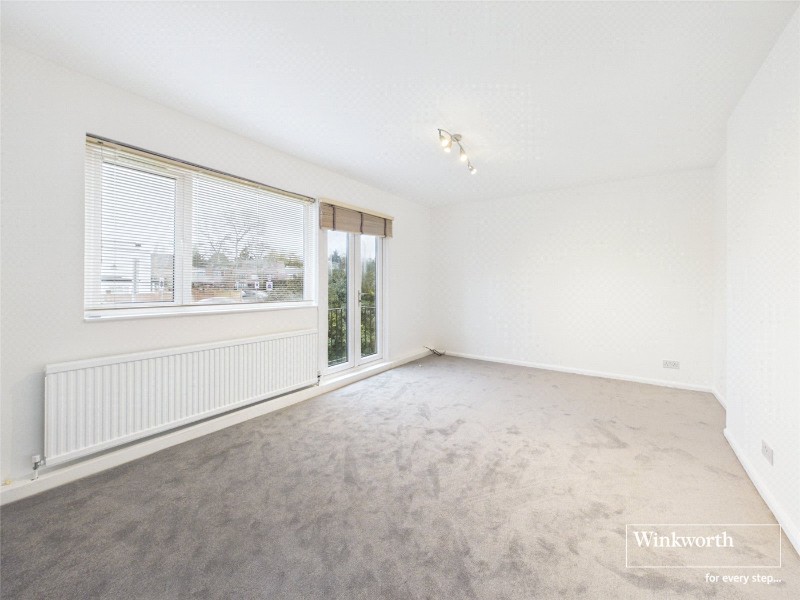 Great North Way, London, NW4