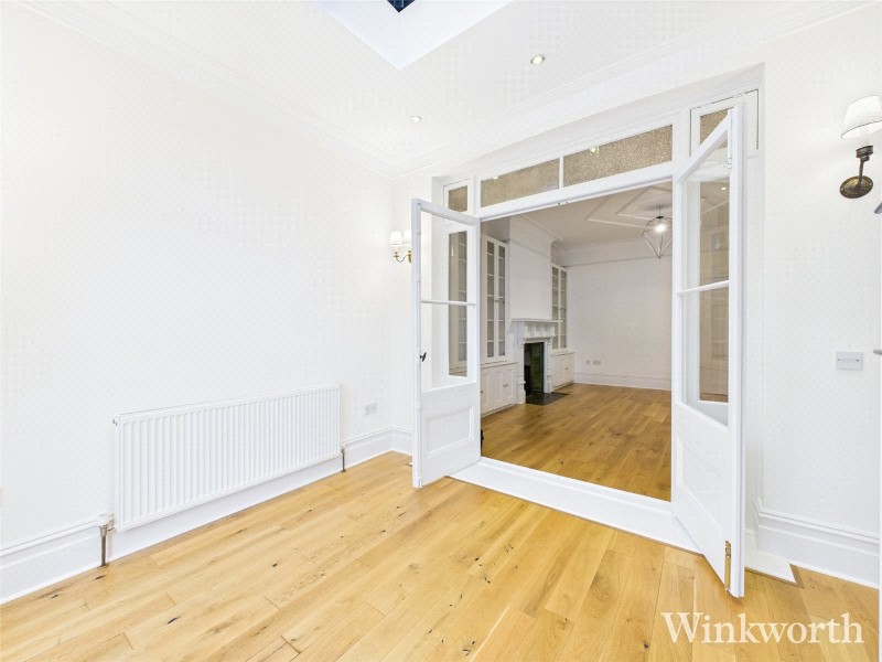 Fordhook Avenue, London, W5