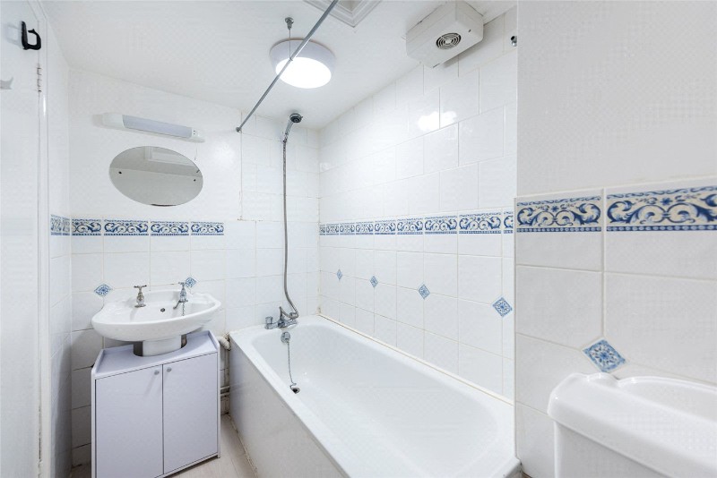 Warwick Way, London, SW1V