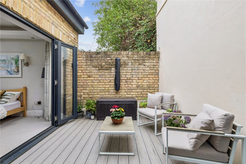 Trinity Road, London, SW17