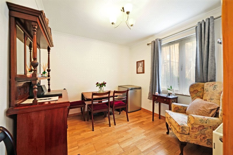 Abingdon Close, London, NW1