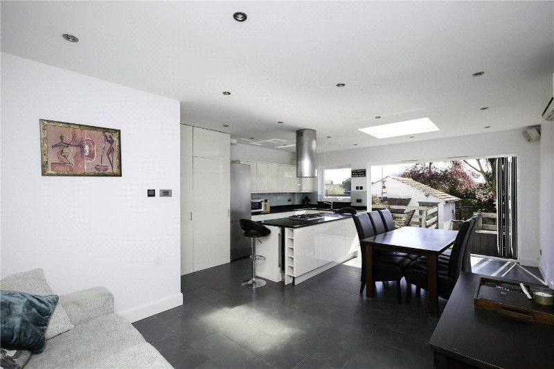 The Ridgeway, London, United Kingdom, W3