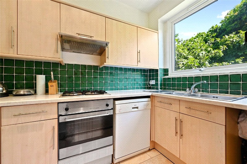 Thorpebank Road, London, W12