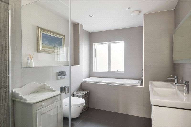 Pakefield Mews, London, SW2