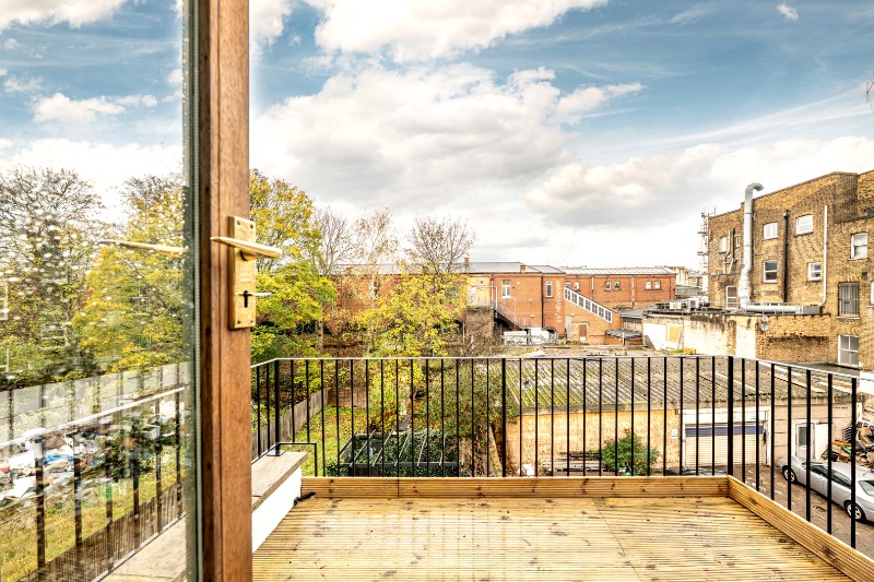 Lancaster Road, London, W11