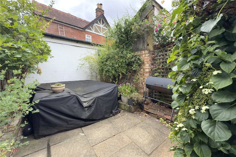 London End, Beaconsfield, HP9