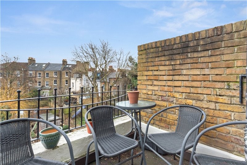 Knatchbull Road, London, SE5
