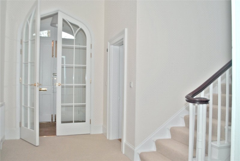 High Street, Marlborough, Wiltshire, SN8