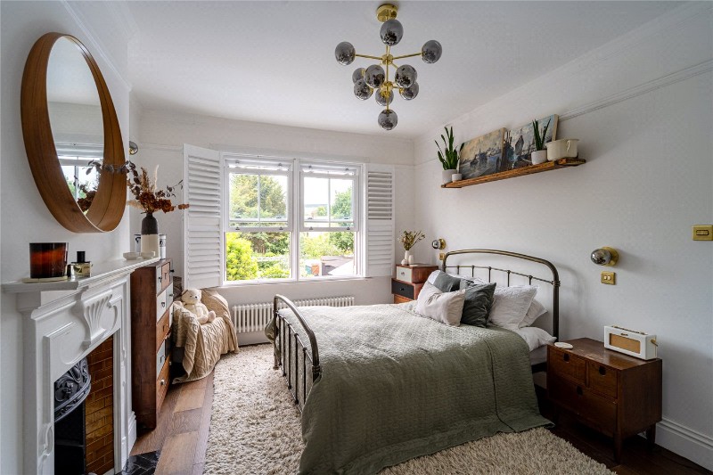 Norbury Crescent, London, SW16