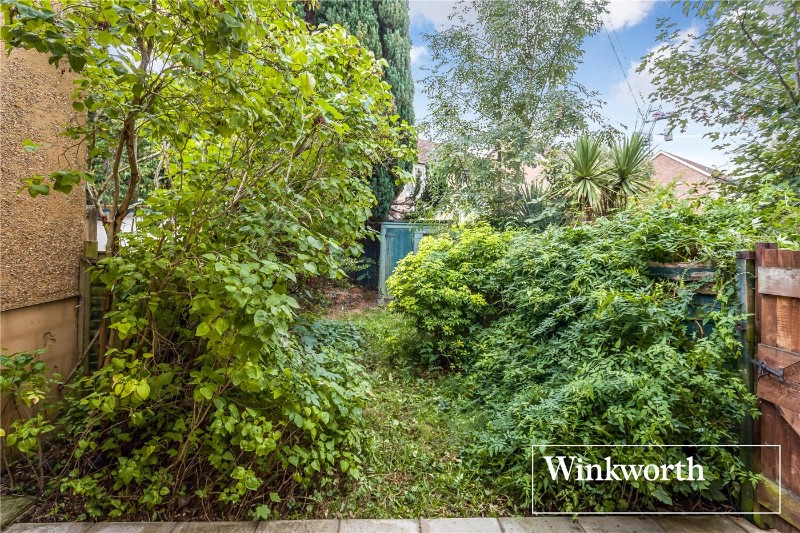 Green Road, Whetstone, London, N20