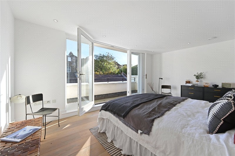 St. Lukes Mews, London, W11