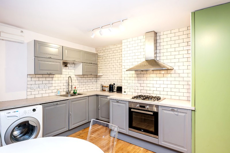 Chesterton Road, London, W10