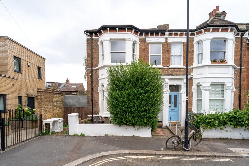 Brading Road, London, SW2