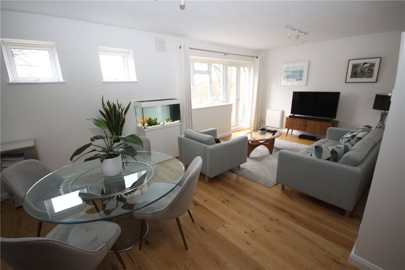 Drewery Court, The Glebe, London, SE3