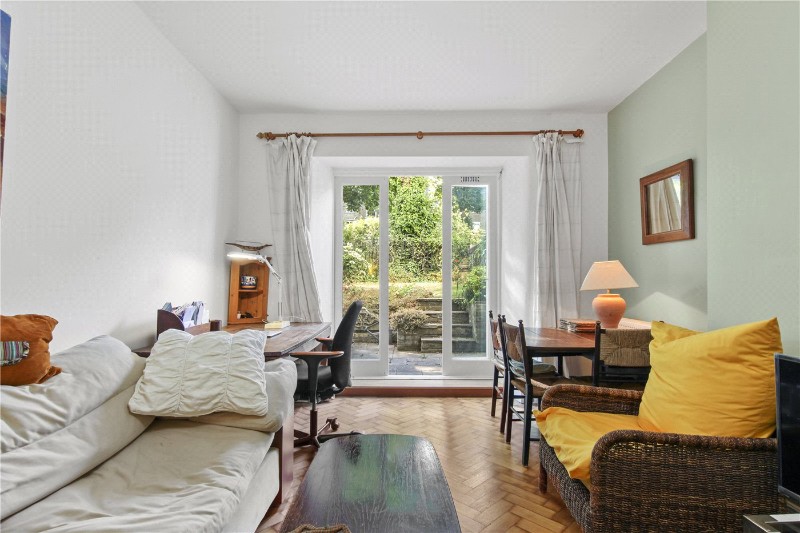 Elgin Crescent, London, W11