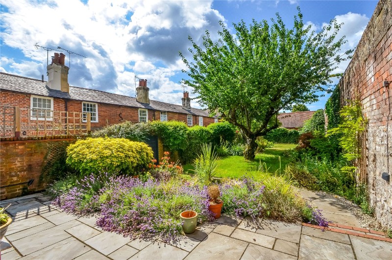 Colebrook Street, Winchester, Hampshire, SO23