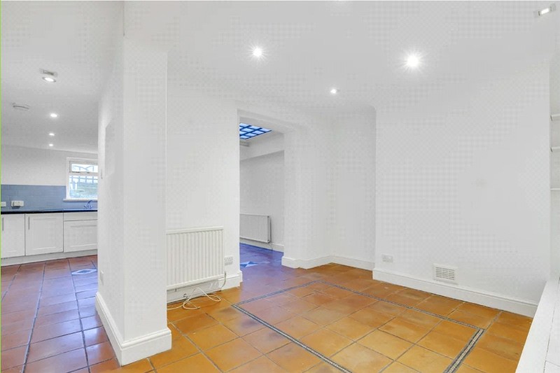 Waterford Road, London, SW6