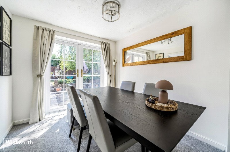 Magnus Drive, Hatch Warren, Basingstoke, RG22