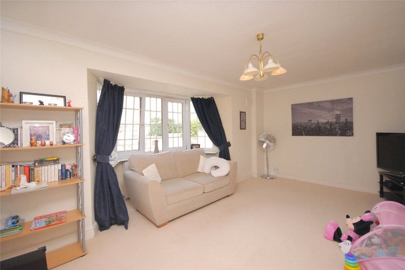 Alan Court, 6-7 Vanbrugh Park Road, London, SE3