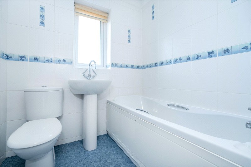 Dixons Road, Market Deeping, Peterborough, Lincolnshire, PE6