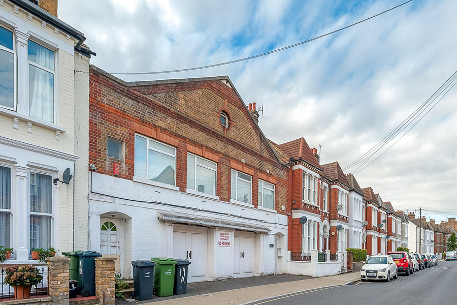 EdgeleyRoad_2_0005_Edgeley-Road-11-13-ext-PH-4-2