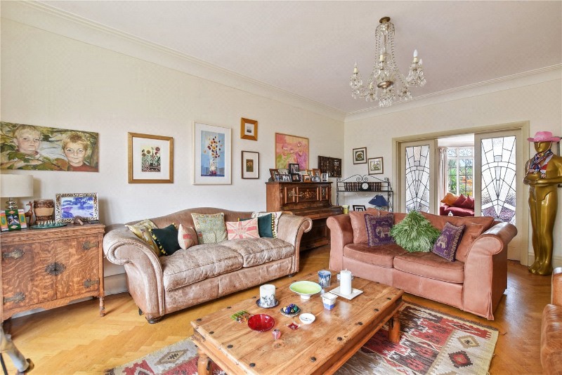 Dobree Avenue, London, NW10