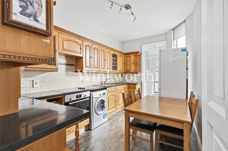 Oakfield Road, Southgate, London, N14