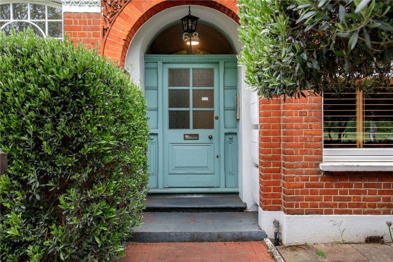 Elmbourne Road, London, SW17
