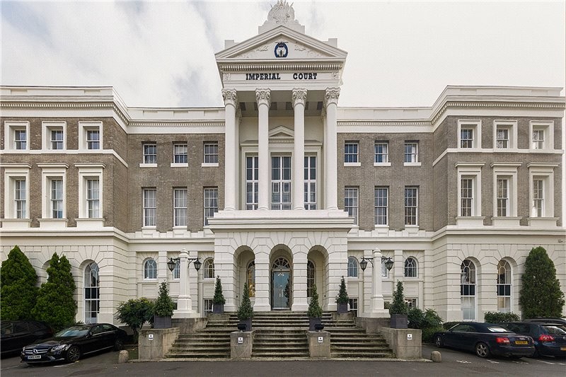 1 bedroom property for sale in Imperial Court, 225 Kennington Lane