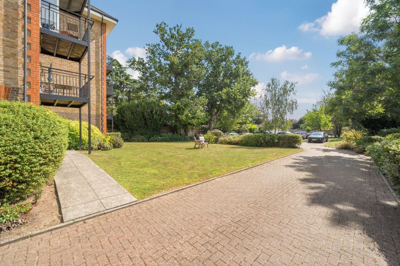 Bromley Road, Beckenham, BR3