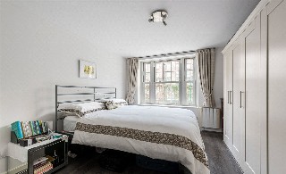 Ebury Bridge Road, London, SW1W