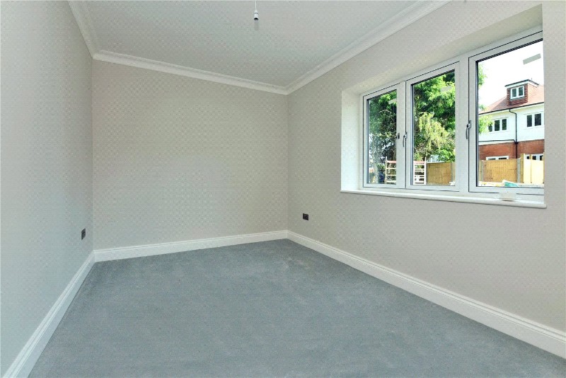 Holly Oak Close, Cheam, Sutton, SM2